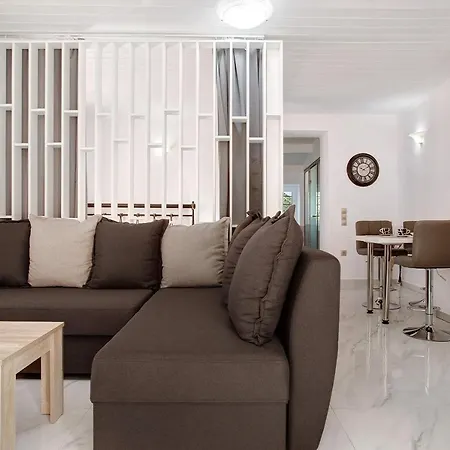 Apartamento Drosia
